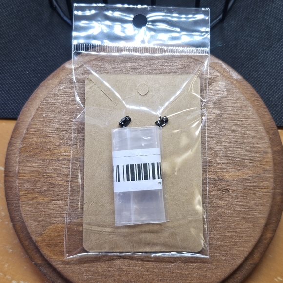 NWT Black Crescent Moon & Stars Stud Earrings - Picture 9 of 11